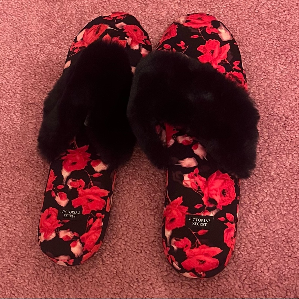 Victoria's Secret Black and Red Floral Slippers